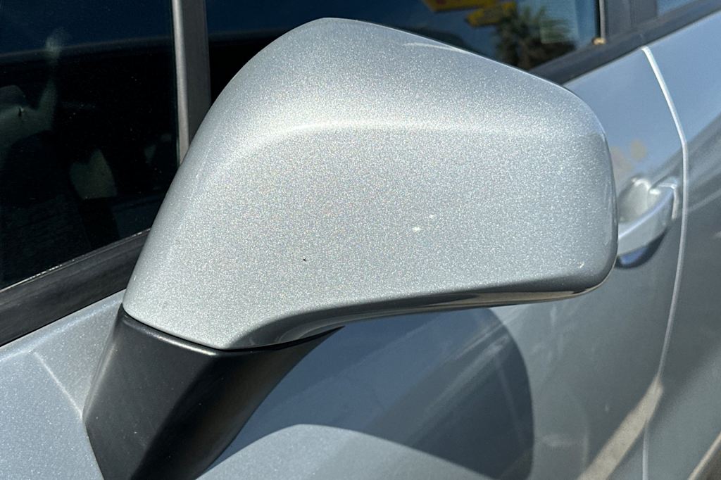 Thumbnail: 2022 Chevrolet Trax - 6