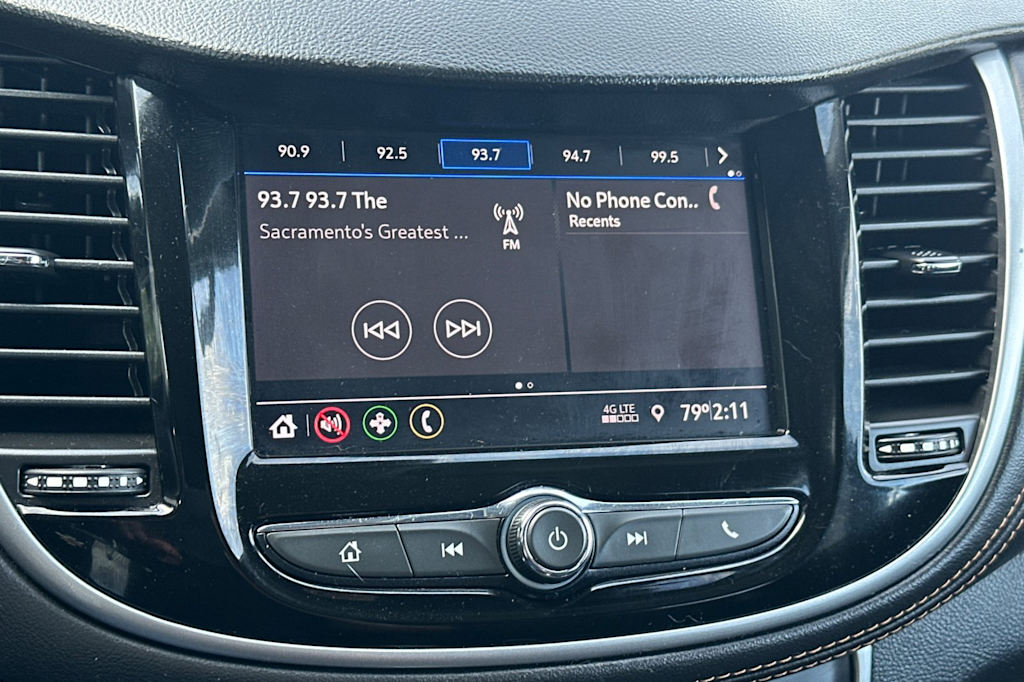 Thumbnail: 2021 Chevrolet Trax - 14