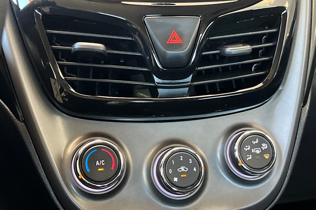 Thumbnail: 2021 Chevrolet Spark - 25