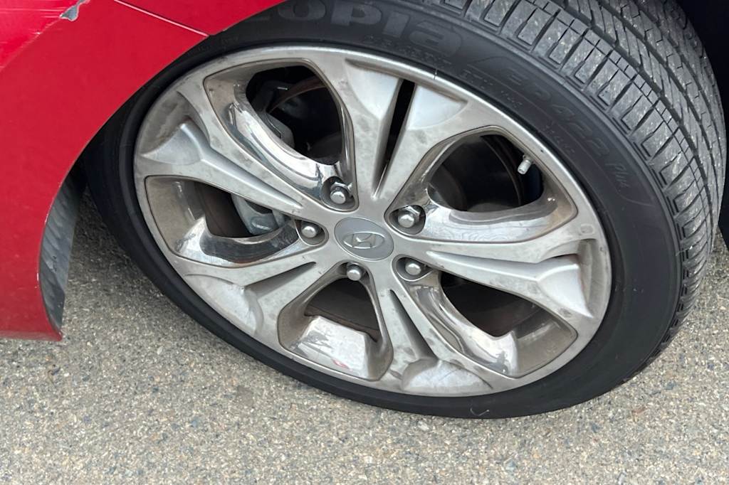 Thumbnail: 2014 Hyundai Elantra - 19