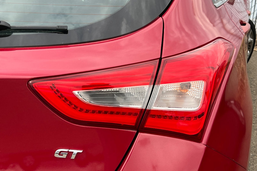 Thumbnail: 2014 Hyundai Elantra - 16