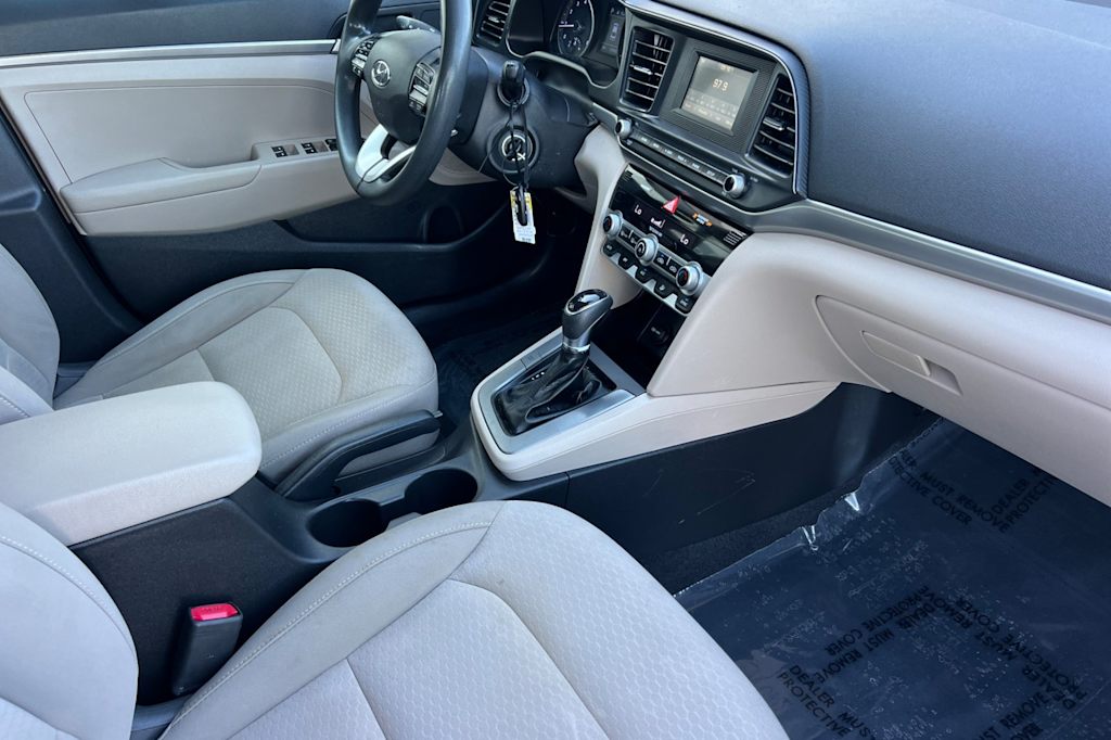 Thumbnail: 2020 Hyundai Elantra - 13