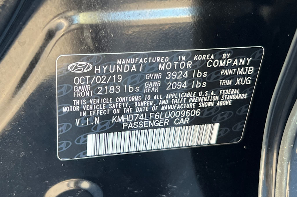 Thumbnail: 2020 Hyundai Elantra - 17