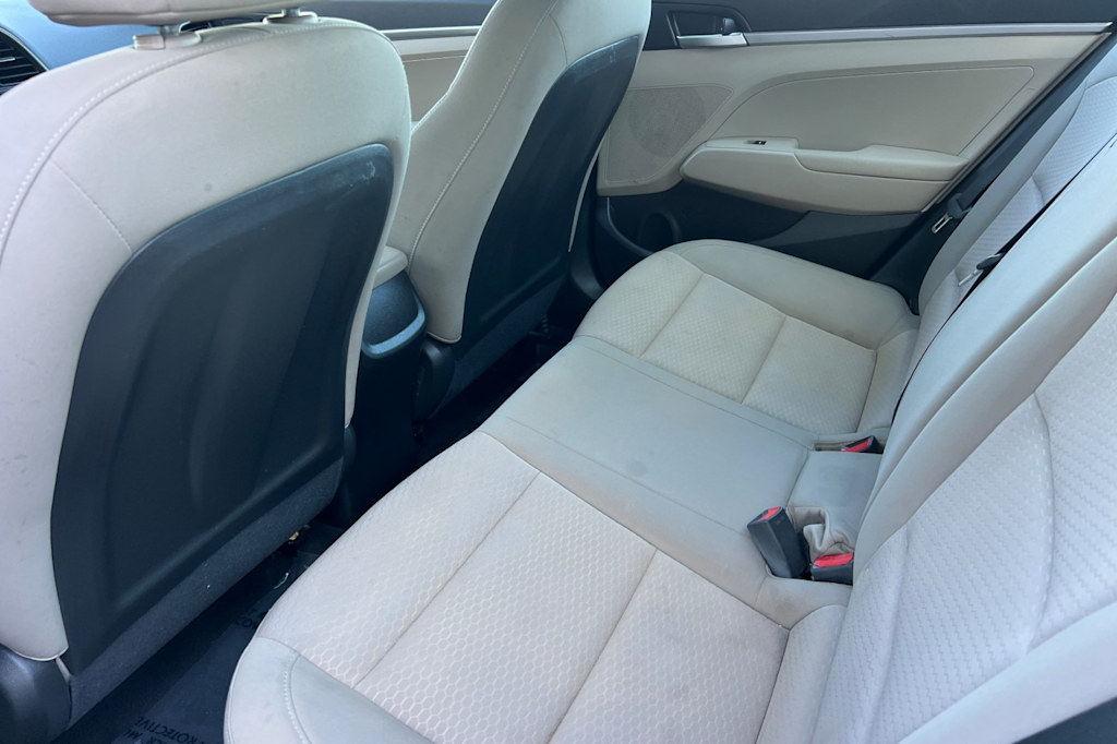 Thumbnail: 2020 Hyundai Elantra - 11