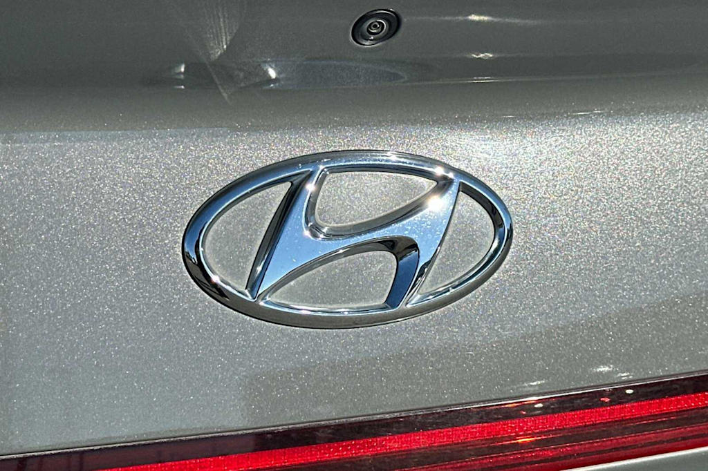 Thumbnail: 2022 Hyundai Sonata - 7