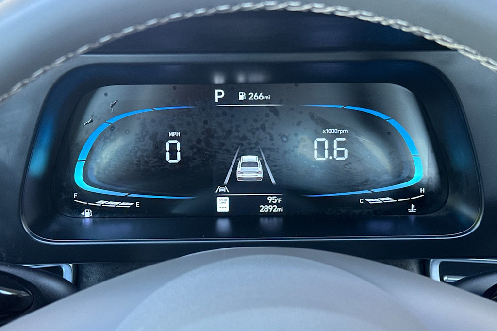Thumbnail: 2025 Hyundai Elantra - 15