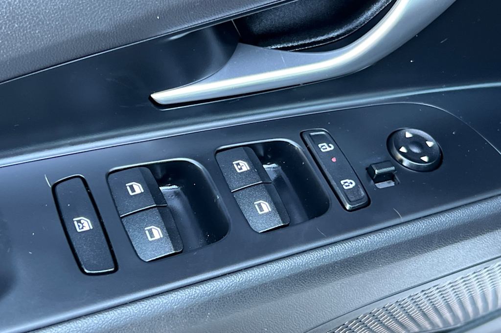 Thumbnail: 2026 Hyundai Elantra - 22