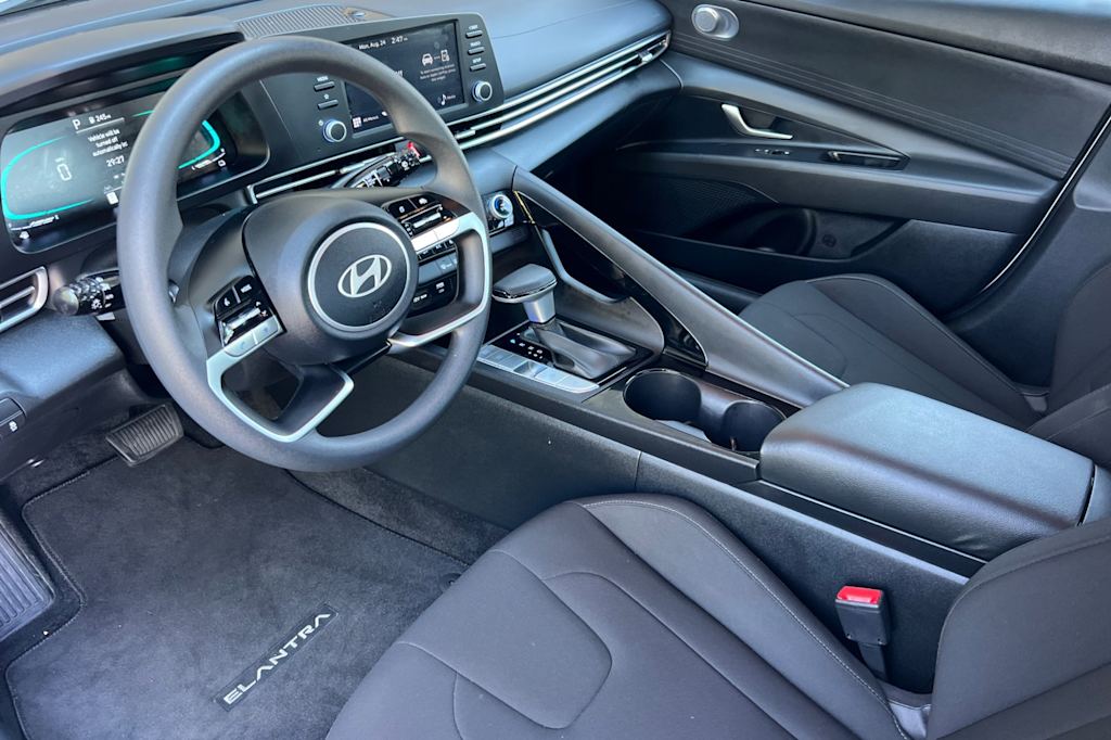 Thumbnail: 2026 Hyundai Elantra - 8