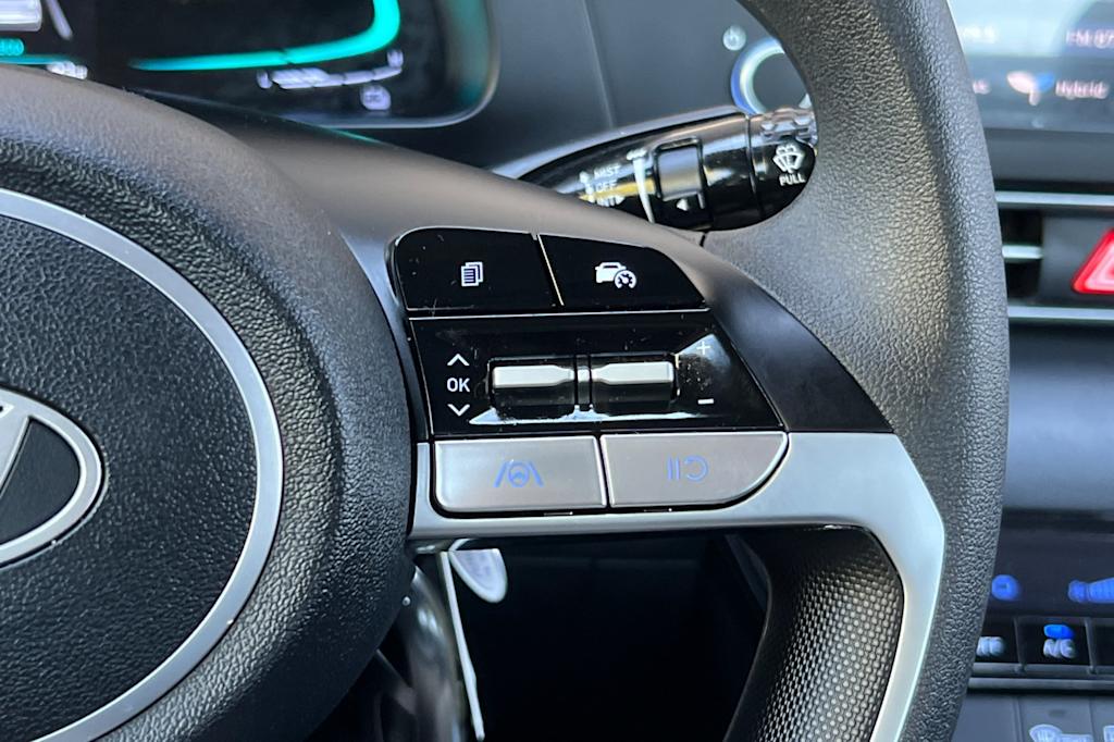 Thumbnail: 2026 Hyundai Elantra - 30