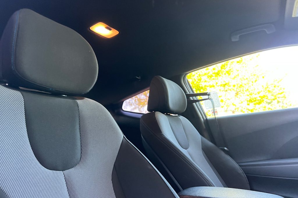 Thumbnail: 2019 Hyundai Veloster - 9