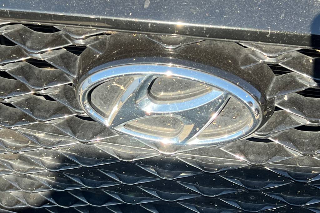 Thumbnail: 2020 Hyundai Veloster - 7