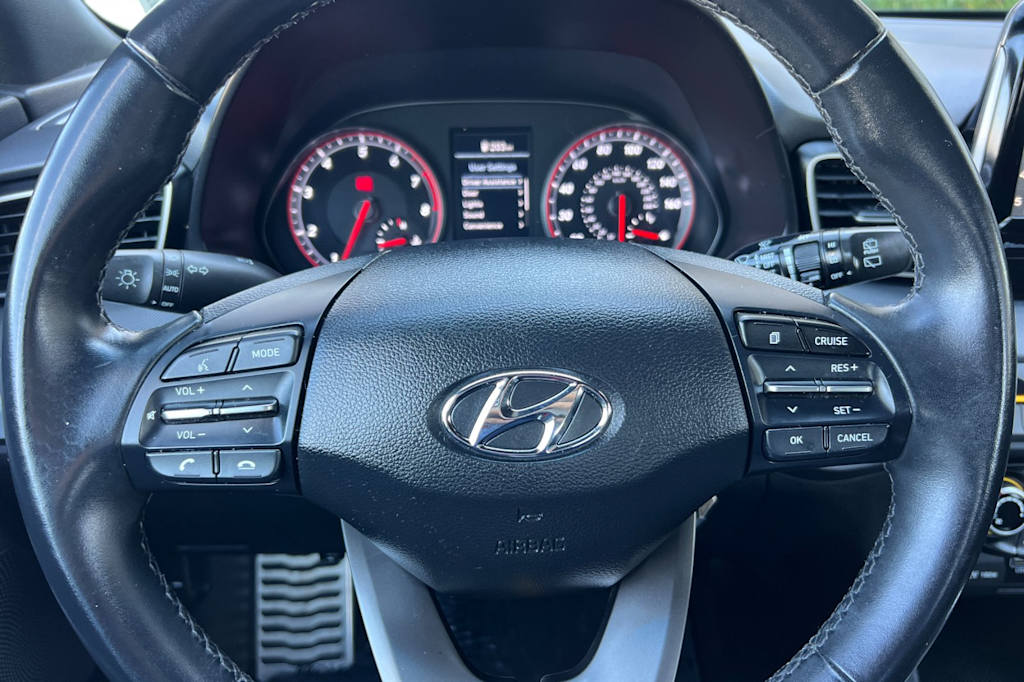 Thumbnail: 2020 Hyundai Veloster - 28