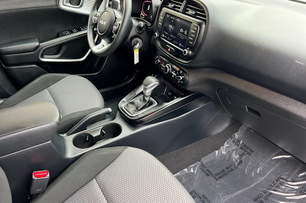 Thumbnail: 2024 Kia Soul - 10