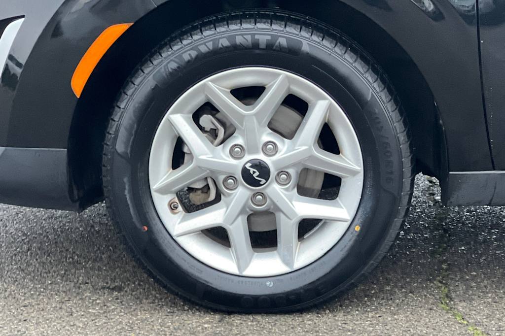 Thumbnail: 2024 Kia Soul - 7