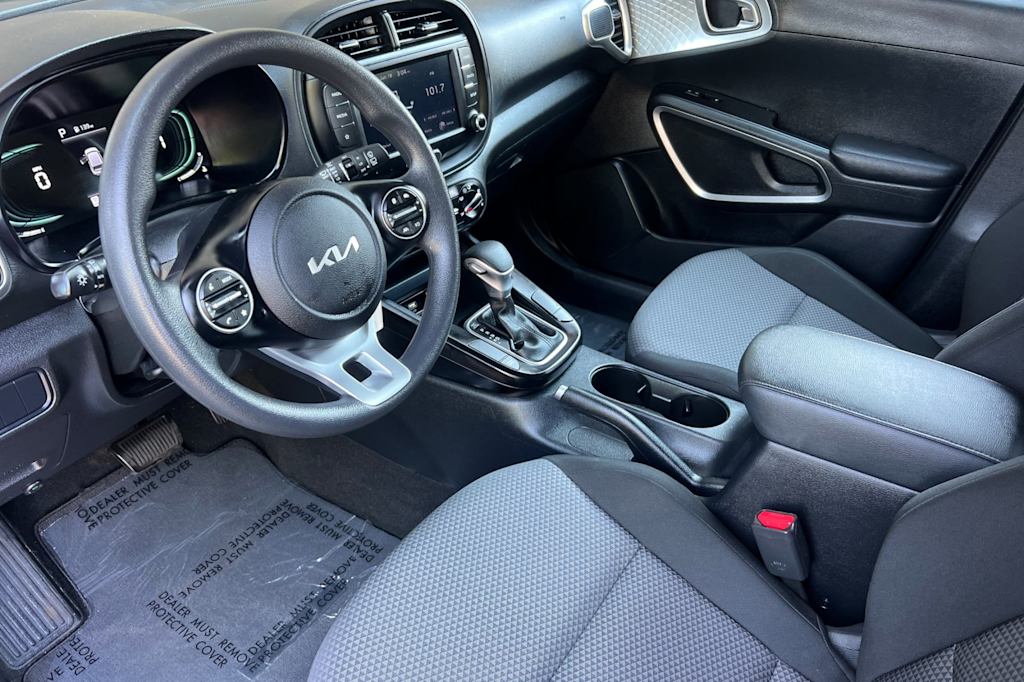 Thumbnail: 2024 Kia Soul - 9