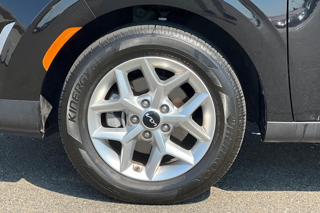 Thumbnail: 2024 Kia Soul - 8