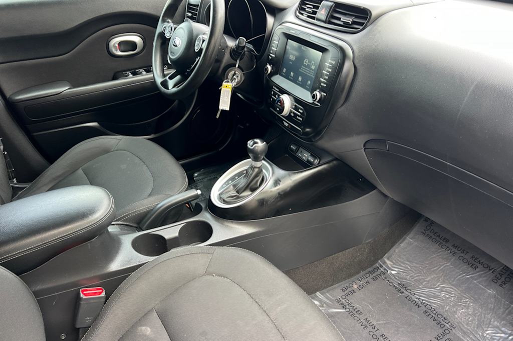 Thumbnail: 2018 Kia Soul - 12