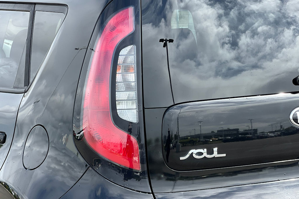 Thumbnail: 2018 Kia Soul - 9