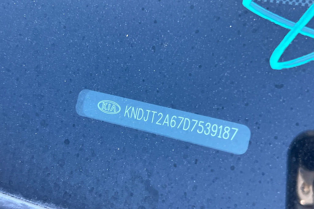 Thumbnail: 2013 Kia Soul - 8