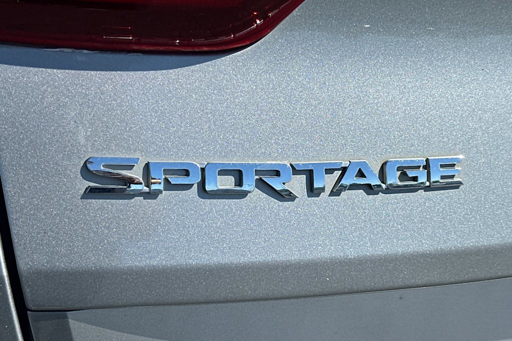 Thumbnail: 2021 Kia Sportage - 7