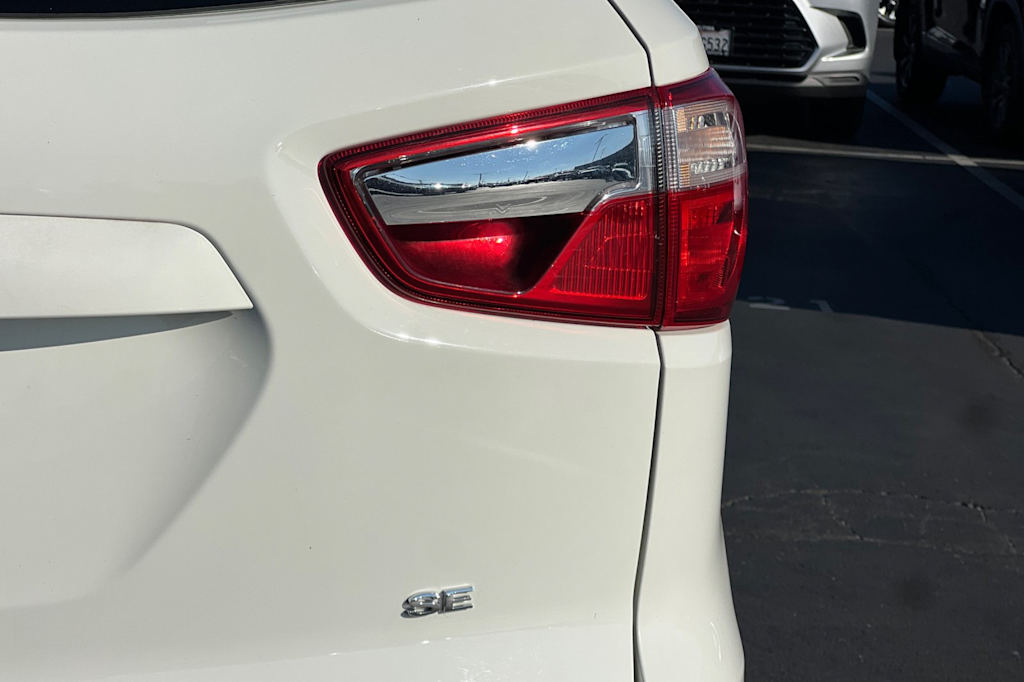 Thumbnail: 2021 Ford EcoSport - 29