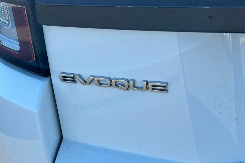 Thumbnail: 2017 Land Rover Range Rover Evoque - 5