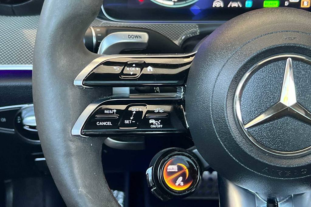 Thumbnail: 2021 Mercedes-Benz E-Class - 28