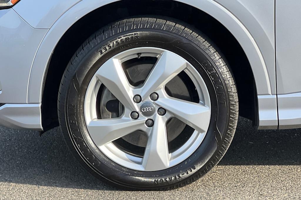 Thumbnail: 2019 Audi Q3 - 7