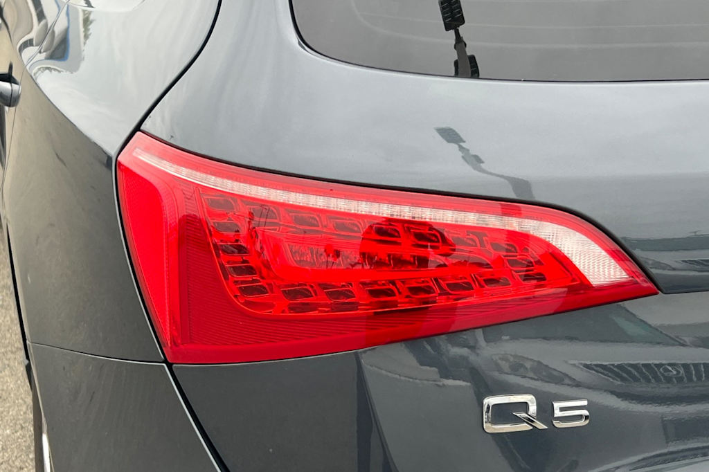 Thumbnail: 2011 Audi Q5 - 20