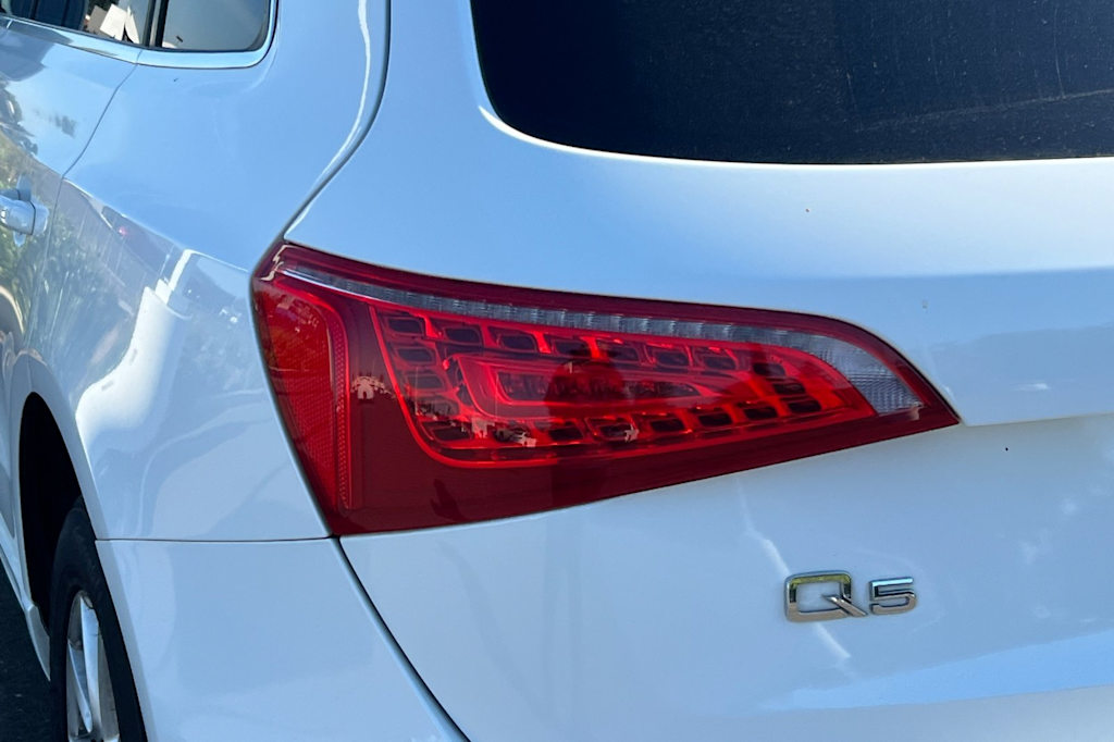 Thumbnail: 2012 Audi Q5 - 19