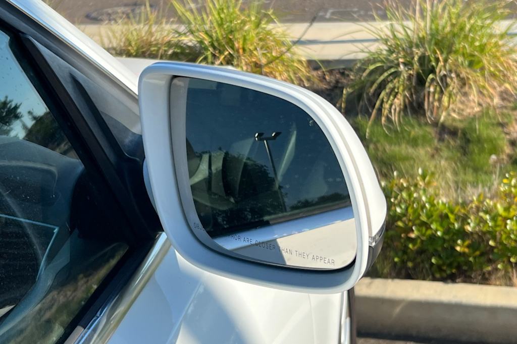 Thumbnail: 2012 Audi Q5 - 8