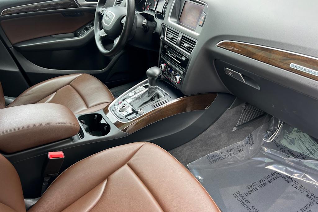 Thumbnail: 2014 Audi Q5 - 11