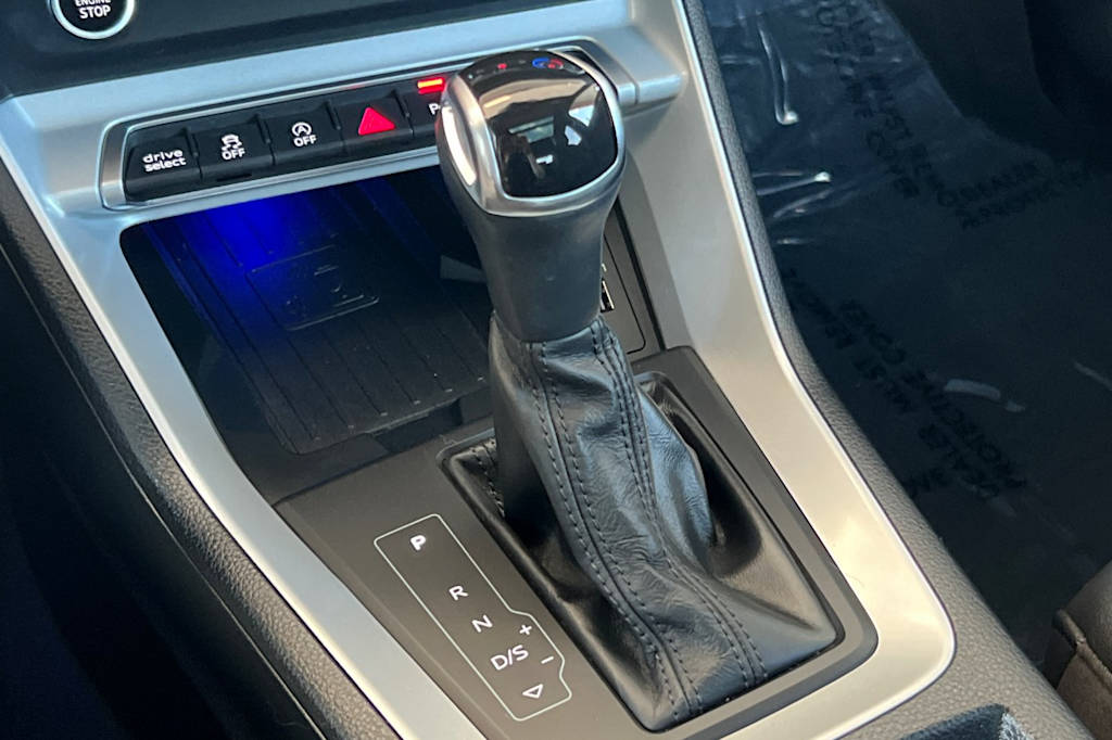 Thumbnail: 2021 Audi Q3 - 14