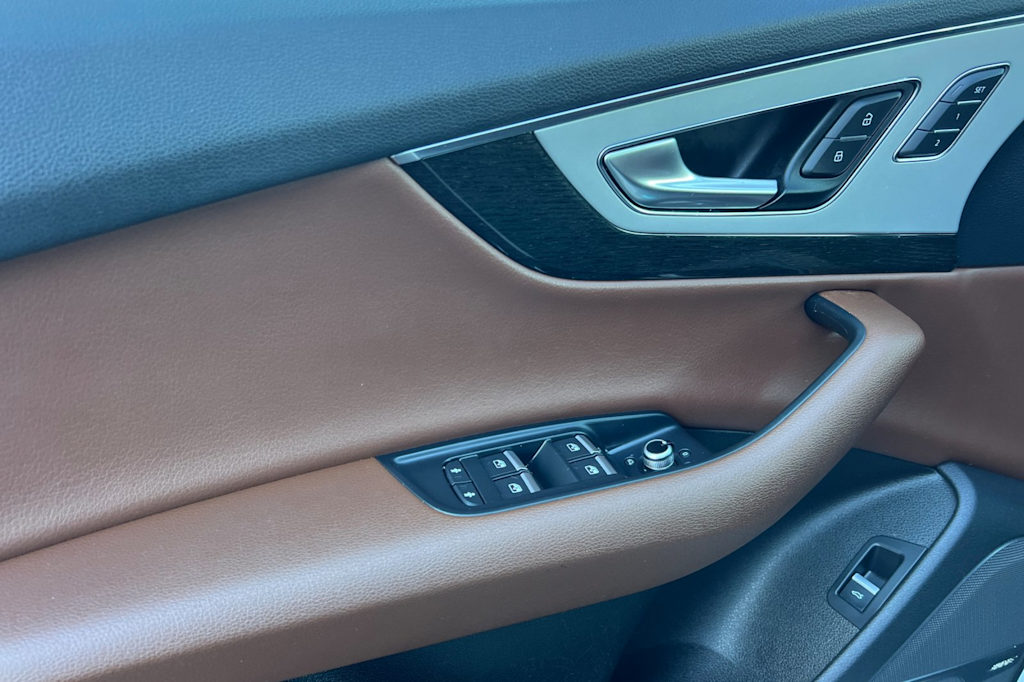 Thumbnail: 2019 Audi Q7 - 20