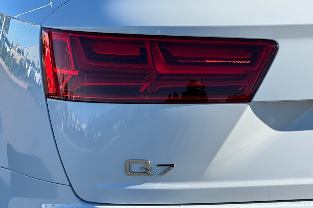 Thumbnail: 2019 Audi Q7 - 35