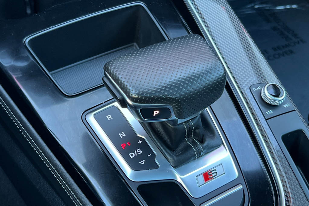 Thumbnail: 2021 Audi S4 - 14