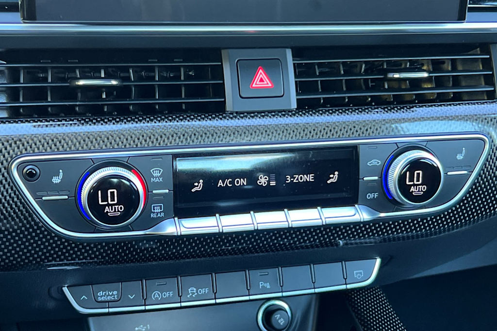 Thumbnail: 2021 Audi S4 - 26