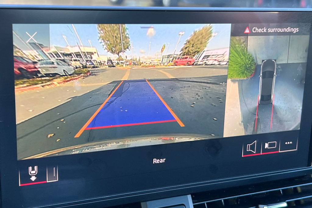 Thumbnail: 2021 Audi S4 - 25