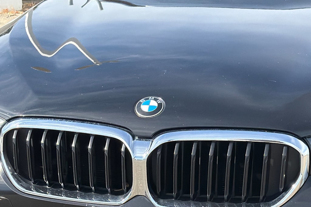Thumbnail: 2021 BMW 5 Series - 7