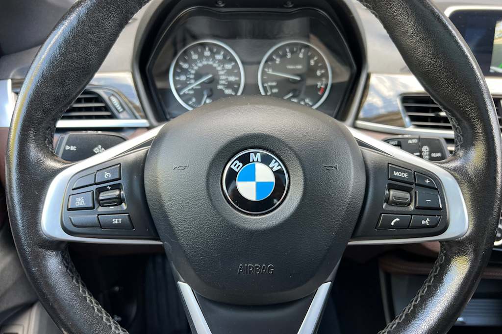 Thumbnail: 2018 BMW X1 - 27