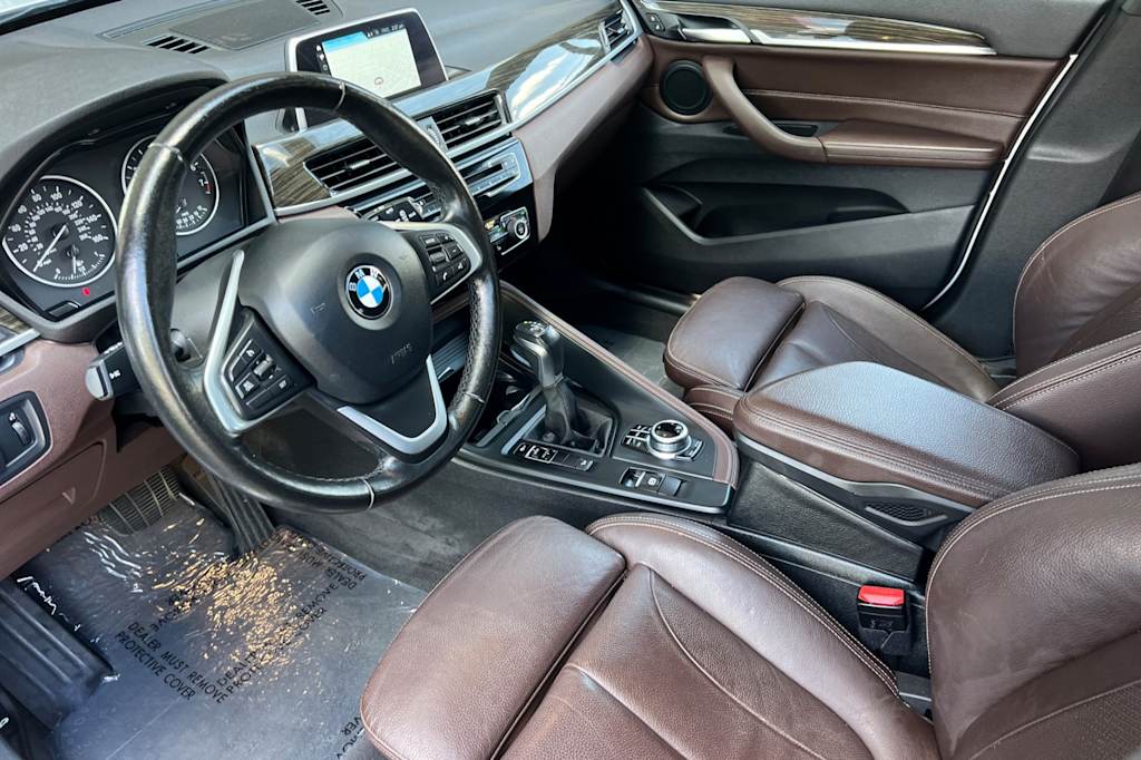 Thumbnail: 2018 BMW X1 - 8