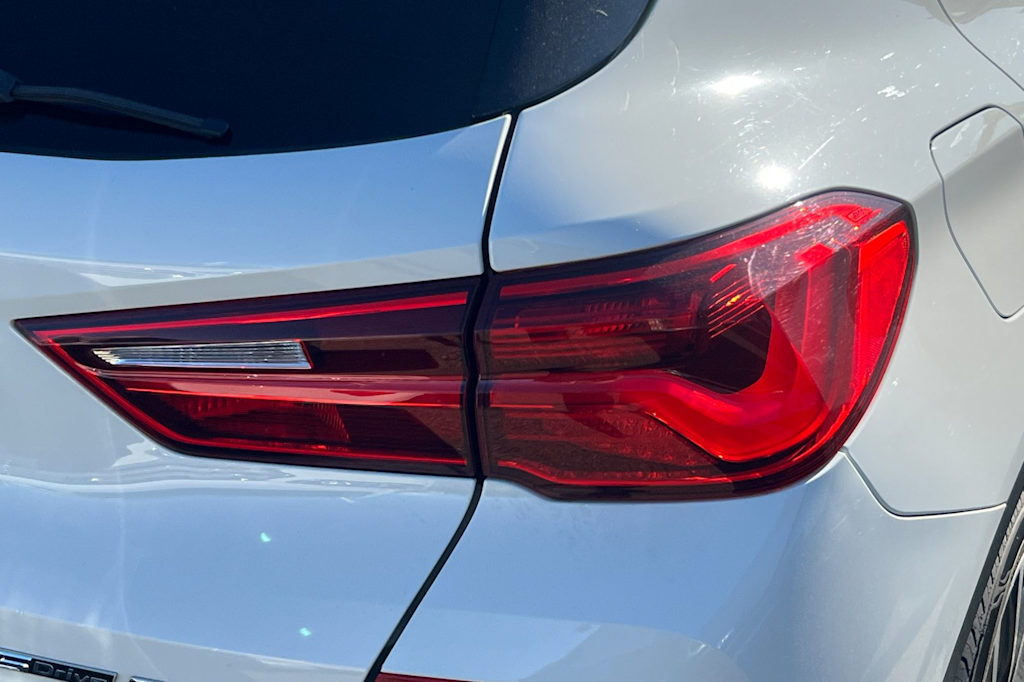 Thumbnail: 2019 BMW X2 - 18