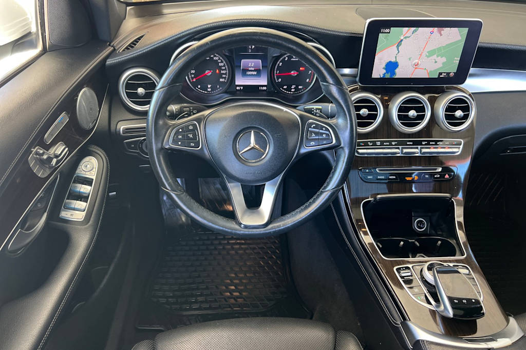 Thumbnail: 2016 Mercedes-Benz GLC - 11