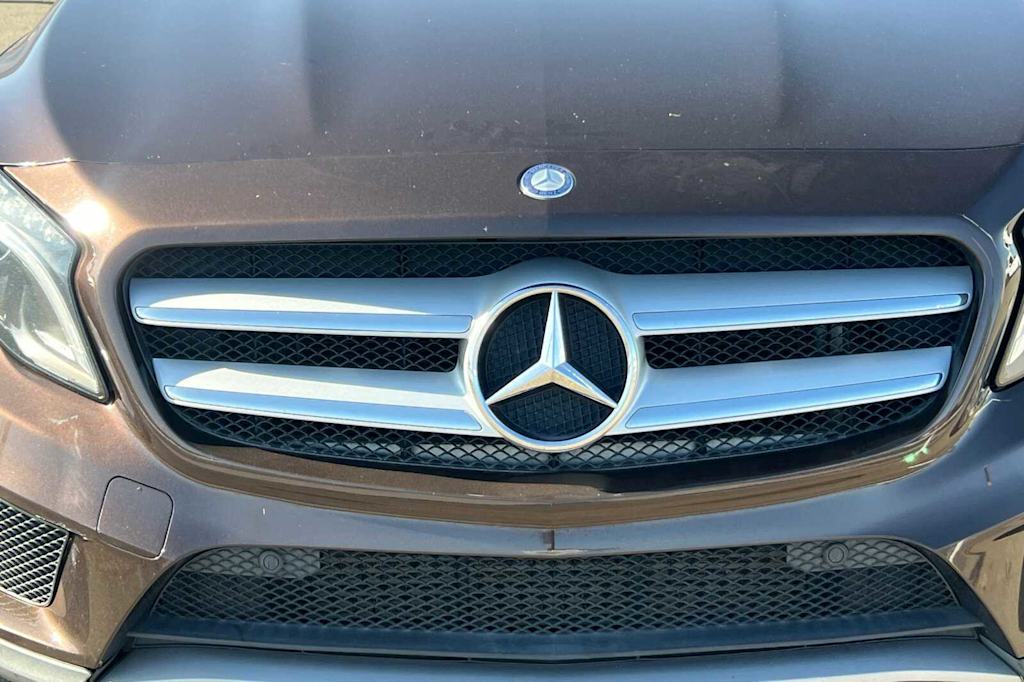 Thumbnail: 2015 Mercedes-Benz GLA - 11