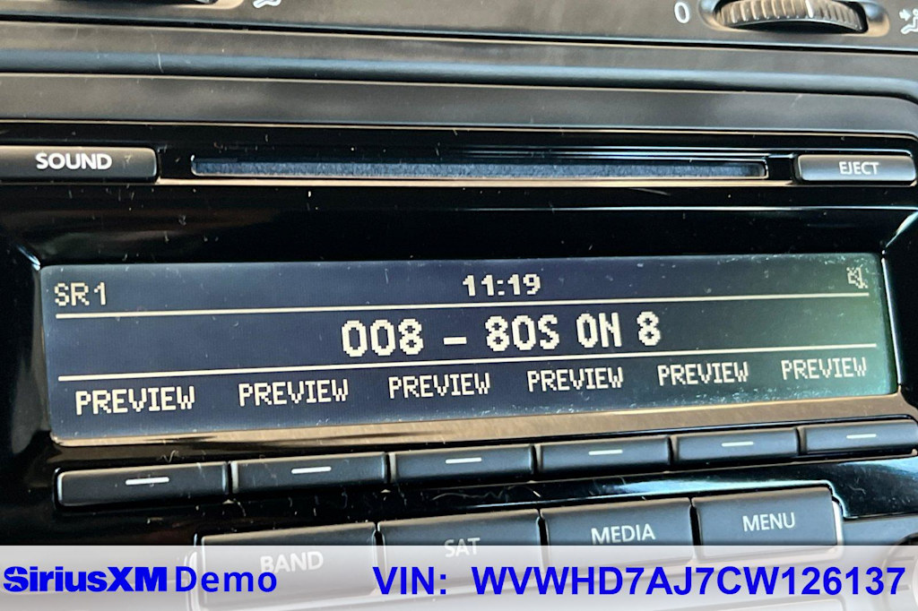 Thumbnail: 2012 Volkswagen Golf - 16