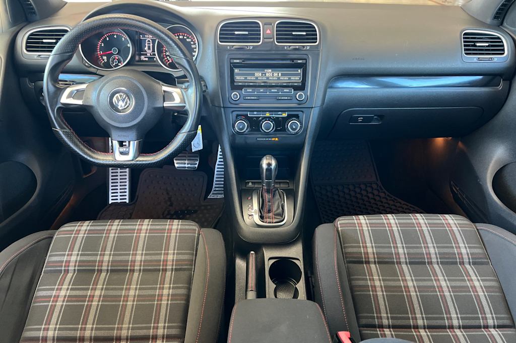 Thumbnail: 2012 Volkswagen Golf - 2