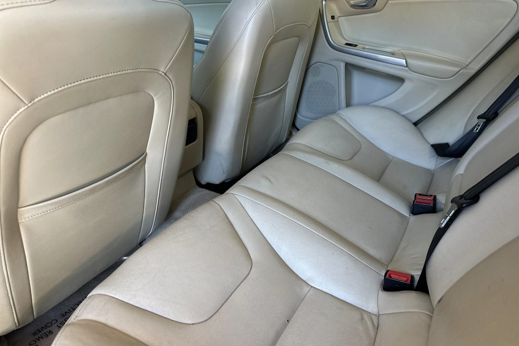 Thumbnail: 2015 Volvo S60 - 10