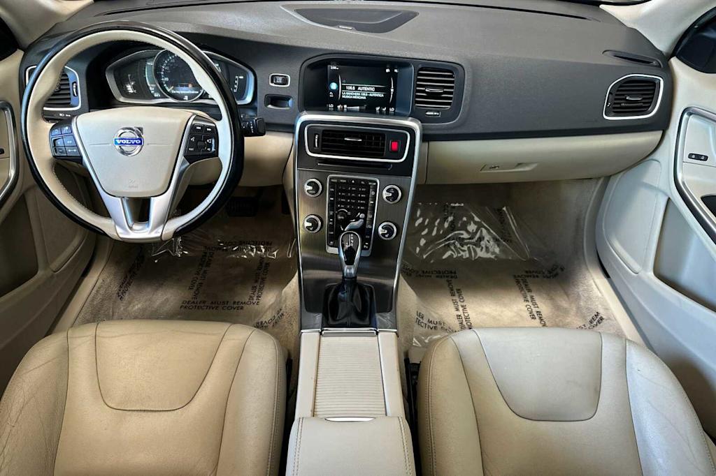 Thumbnail: 2015 Volvo S60 - 2