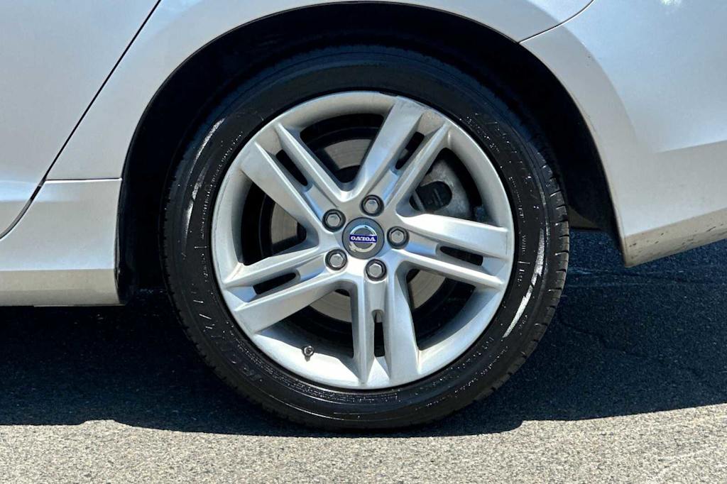 Thumbnail: 2015 Volvo S60 - 8
