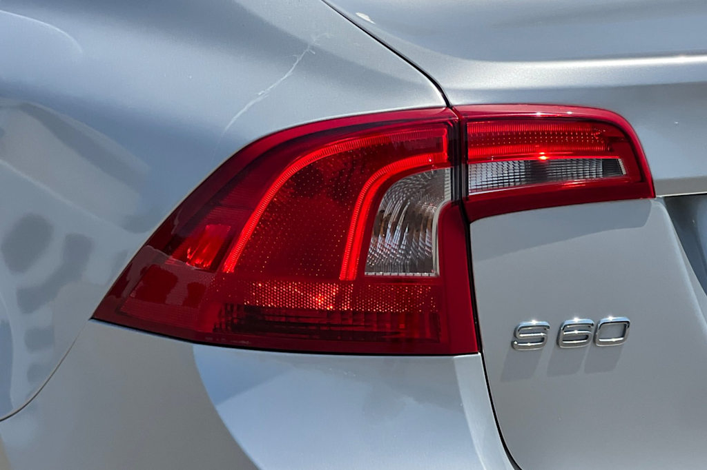 Thumbnail: 2012 Volvo S60 - 30